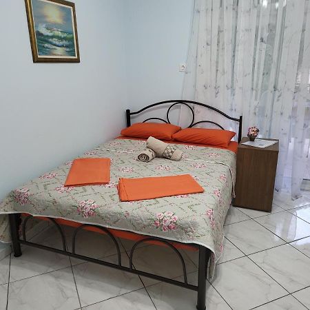Thea Sea Apartment نيا موذانيا المظهر الخارجي الصورة