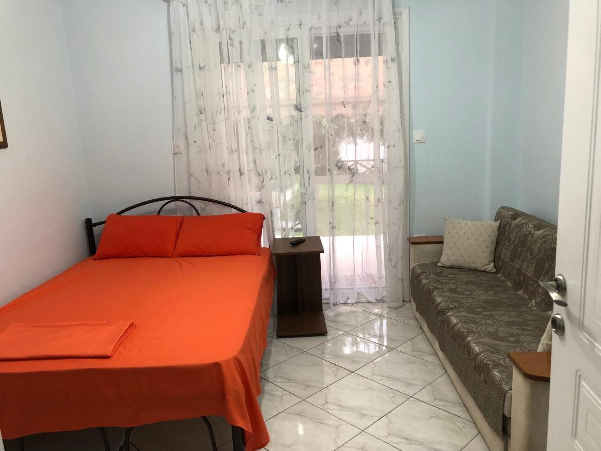 Thea Sea Apartment نيا موذانيا المظهر الخارجي الصورة