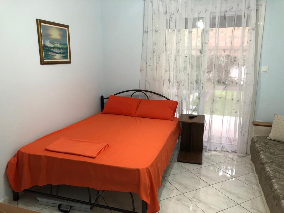 Thea Sea Apartment نيا موذانيا المظهر الخارجي الصورة